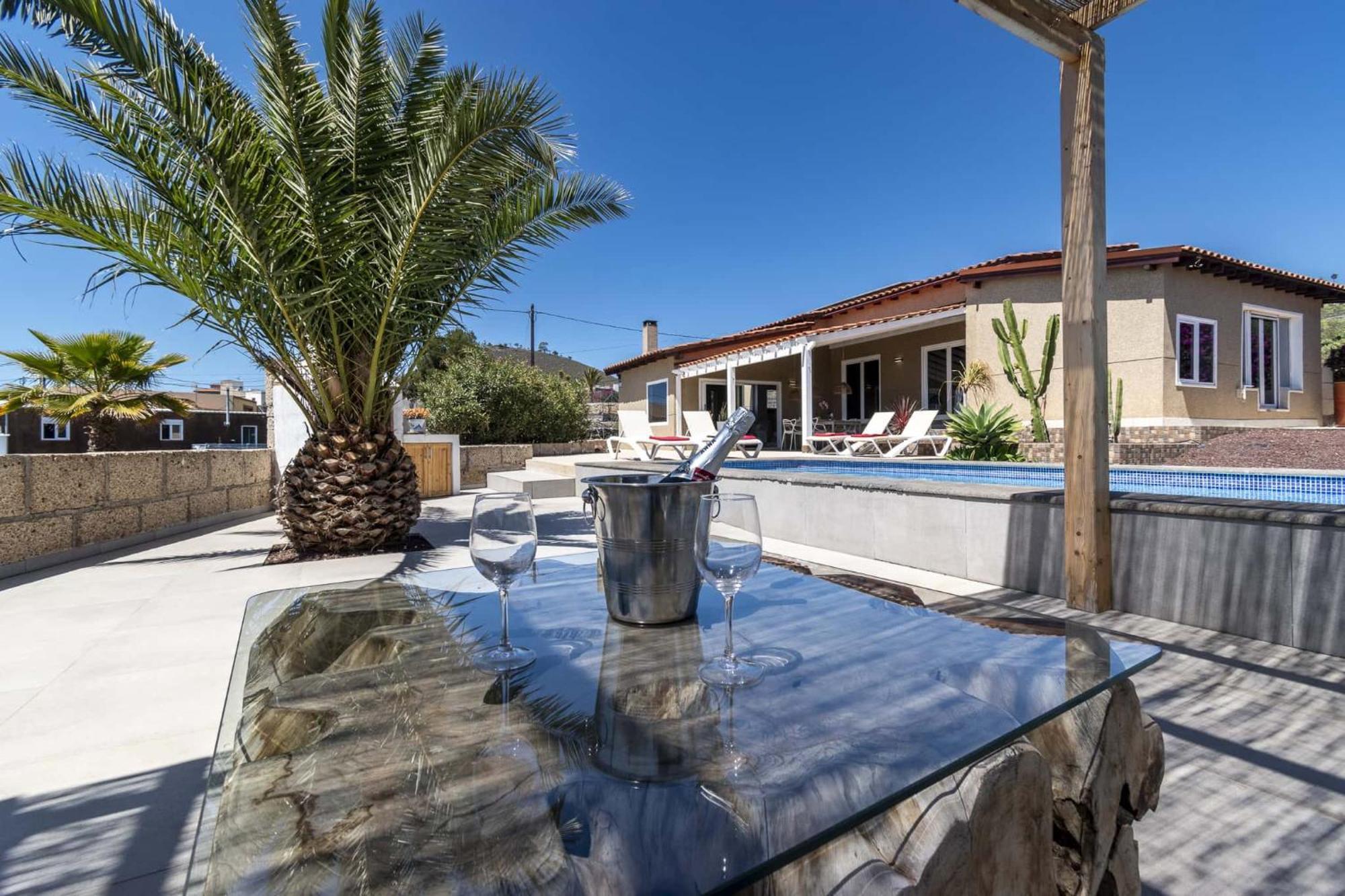 Casa Las Palmeras غراناديا دي أبونا المظهر الخارجي الصورة
